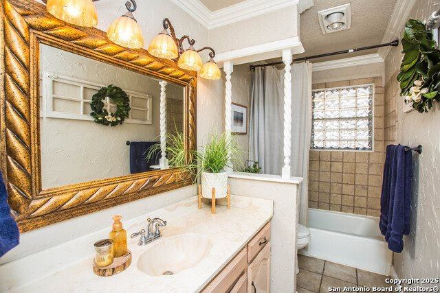 703 E Fir St, Denver City, TX 79323