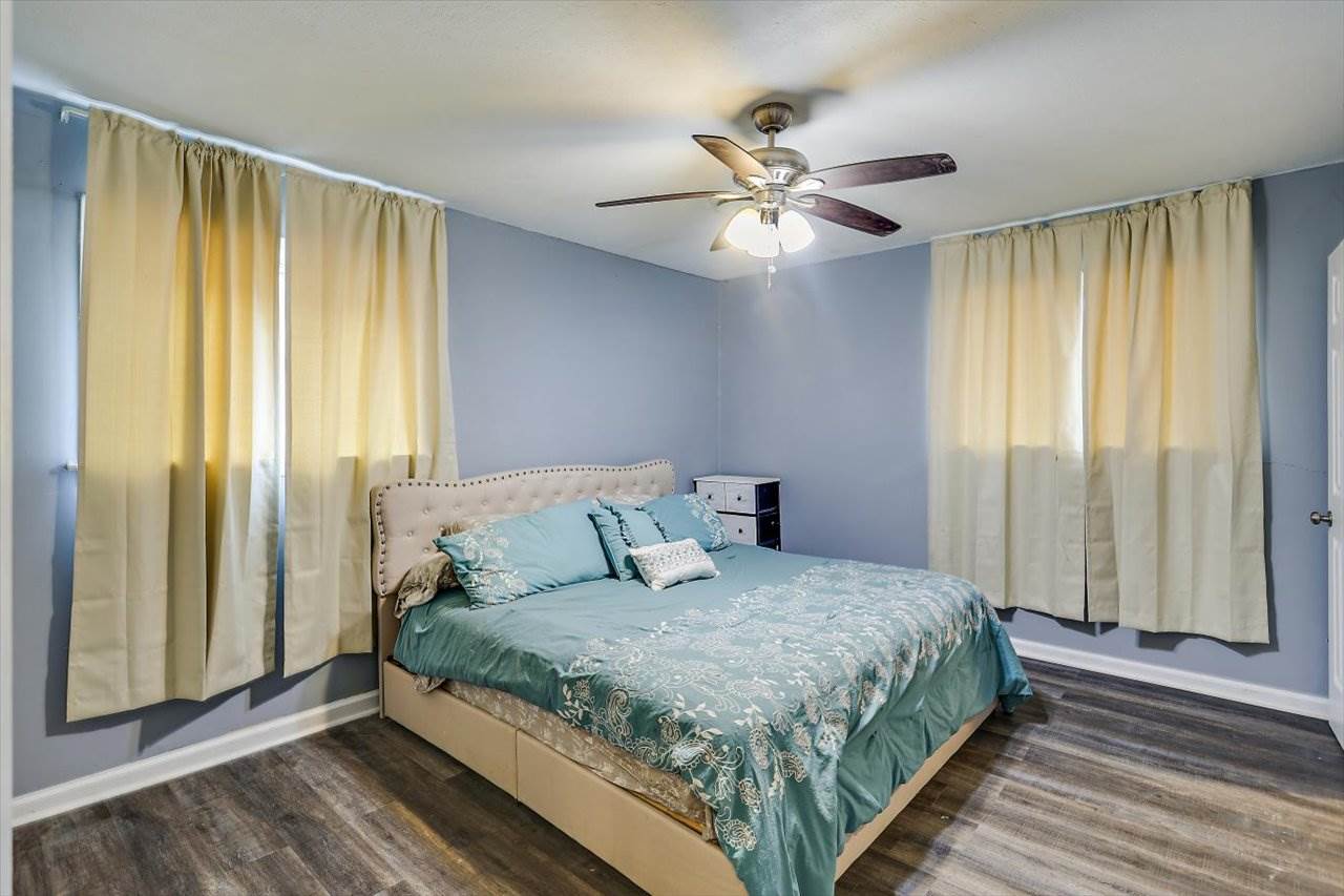 1207 Manchester Dr, Clinton, MS 39056