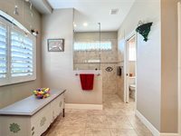 389 Eden Drive, Englewood, FL 34223