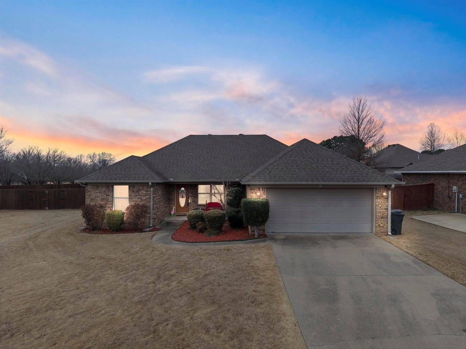 12 Whispering Wind Circle, Vilonia, AR 72173