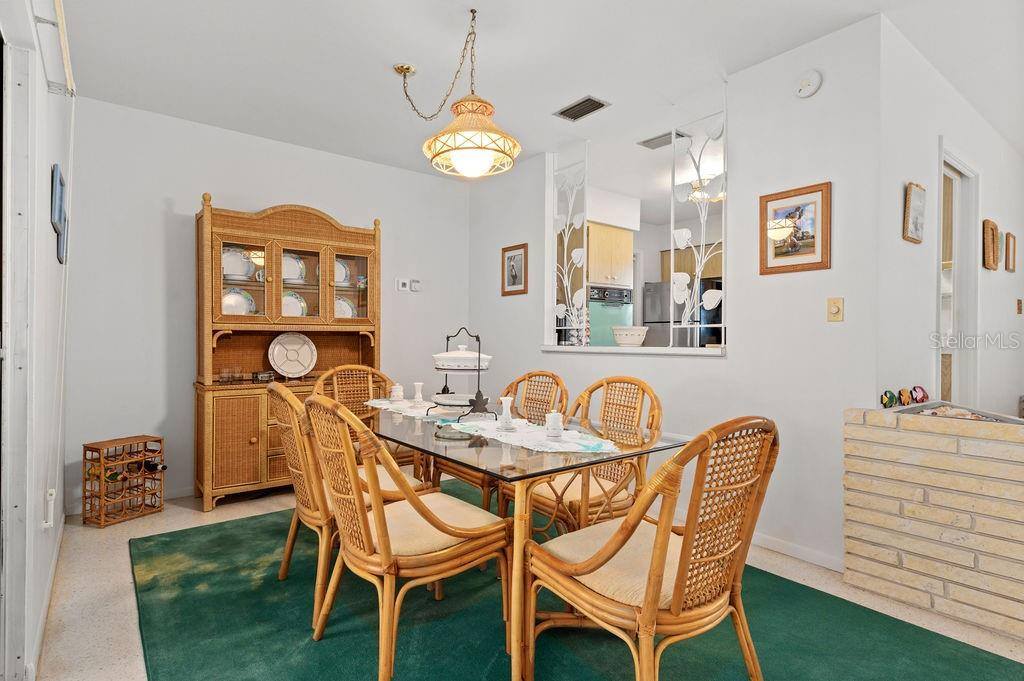 5724 25TH Street West, Bradenton, FL 34207