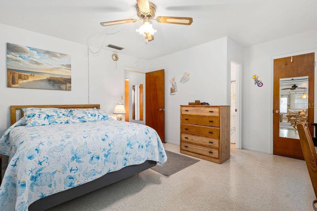 5724 25TH Street West, Bradenton, FL 34207