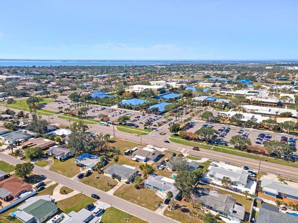 5724 25TH Street West, Bradenton, FL 34207
