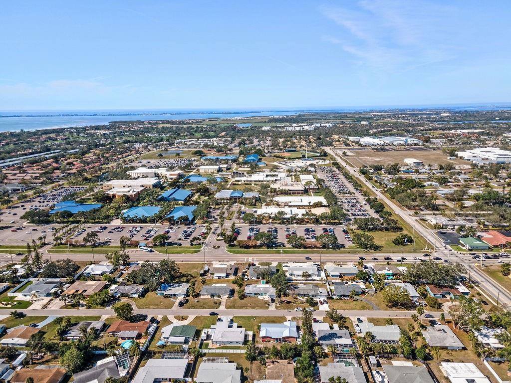 5724 25TH Street West, Bradenton, FL 34207