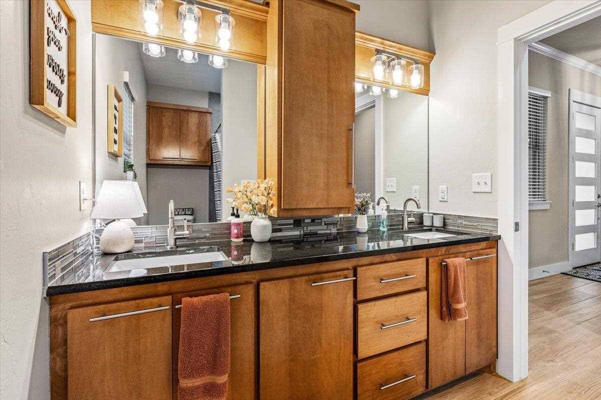 202 Pratts Way, Lawton, OK 73507