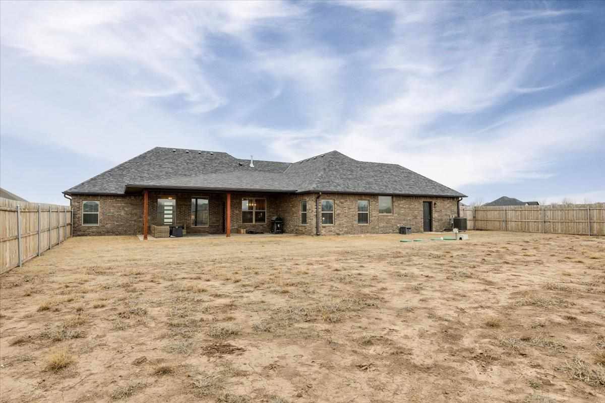 202 Pratts Way, Lawton, OK 73507
