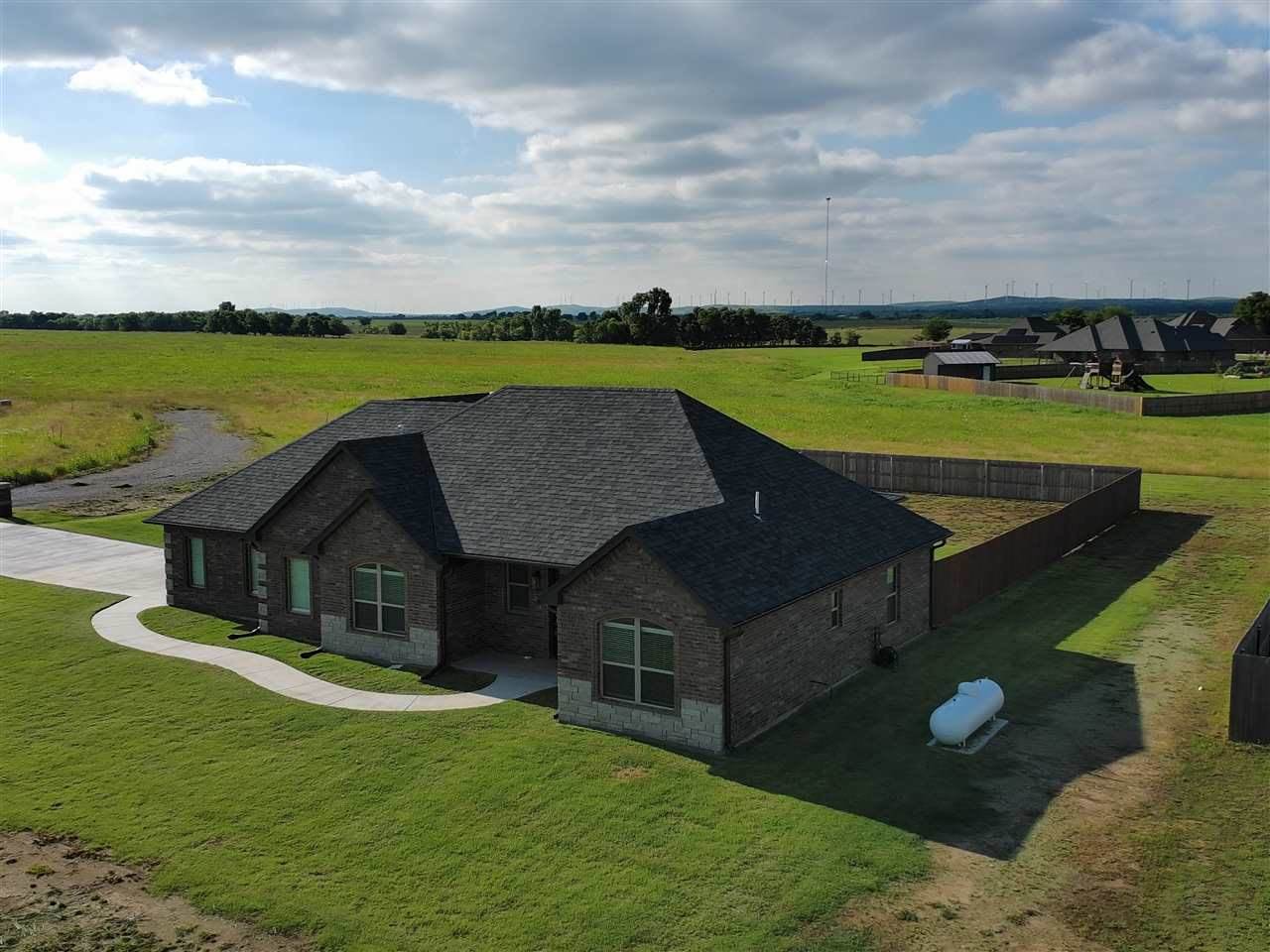 202 Pratts Way, Lawton, OK 73507