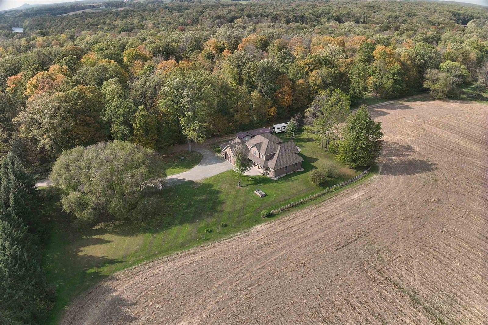 N8296 River Avenue, Greenwood, WI 54437