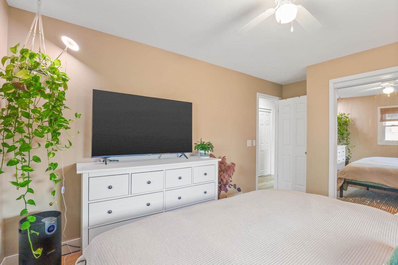 W8372 Crawford ROAD, Portage, WI 53901