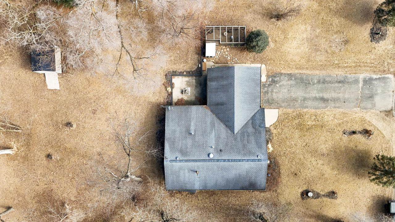 W8372 Crawford ROAD, Portage, WI 53901