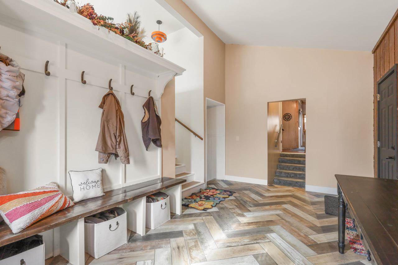 W8372 Crawford ROAD, Portage, WI 53901