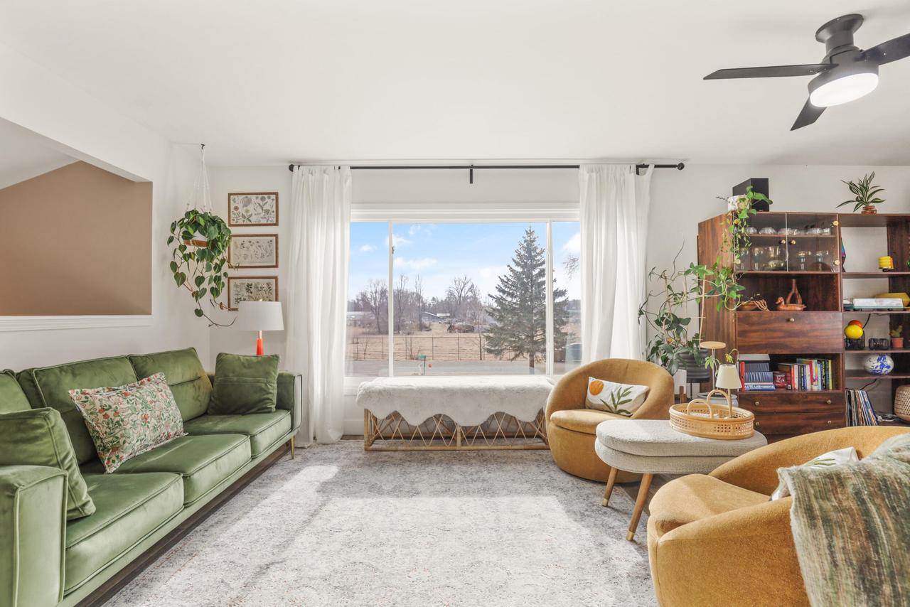 W8372 Crawford ROAD, Portage, WI 53901