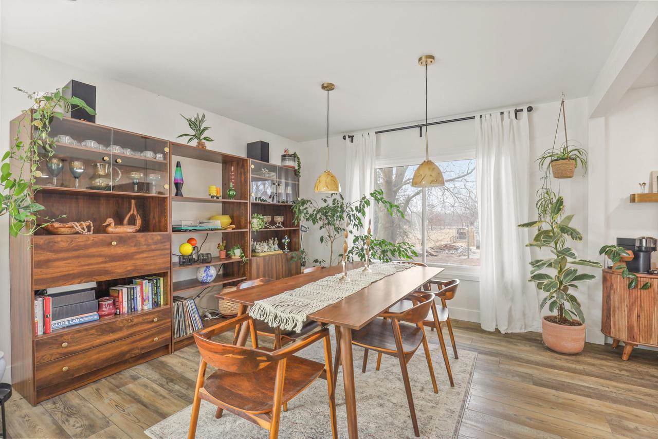 W8372 Crawford ROAD, Portage, WI 53901