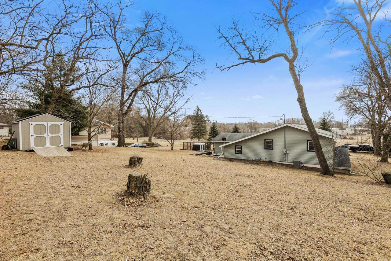 W8372 Crawford ROAD, Portage, WI 53901