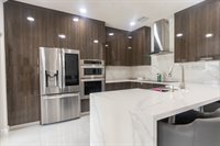 7005 West 5th Ave, Hialeah, FL 33014