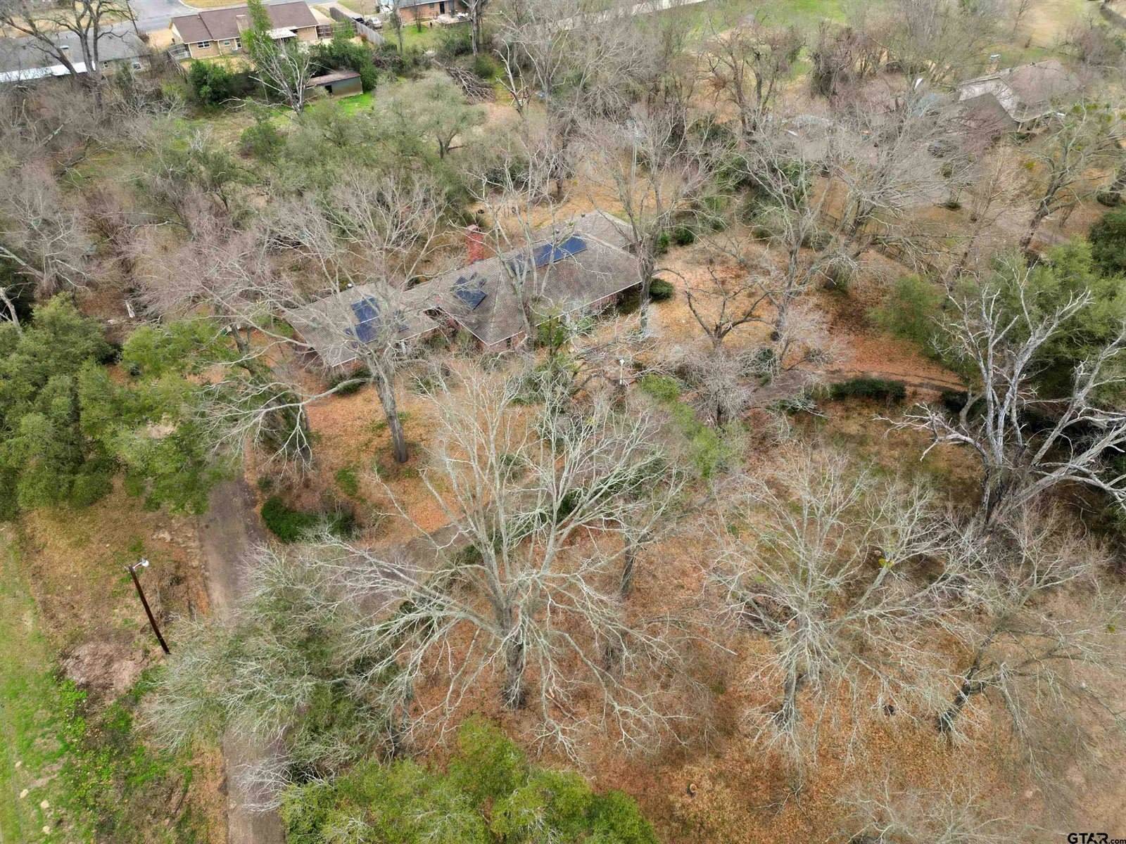 1004 Jeff Davis, Tyler, TX 75703