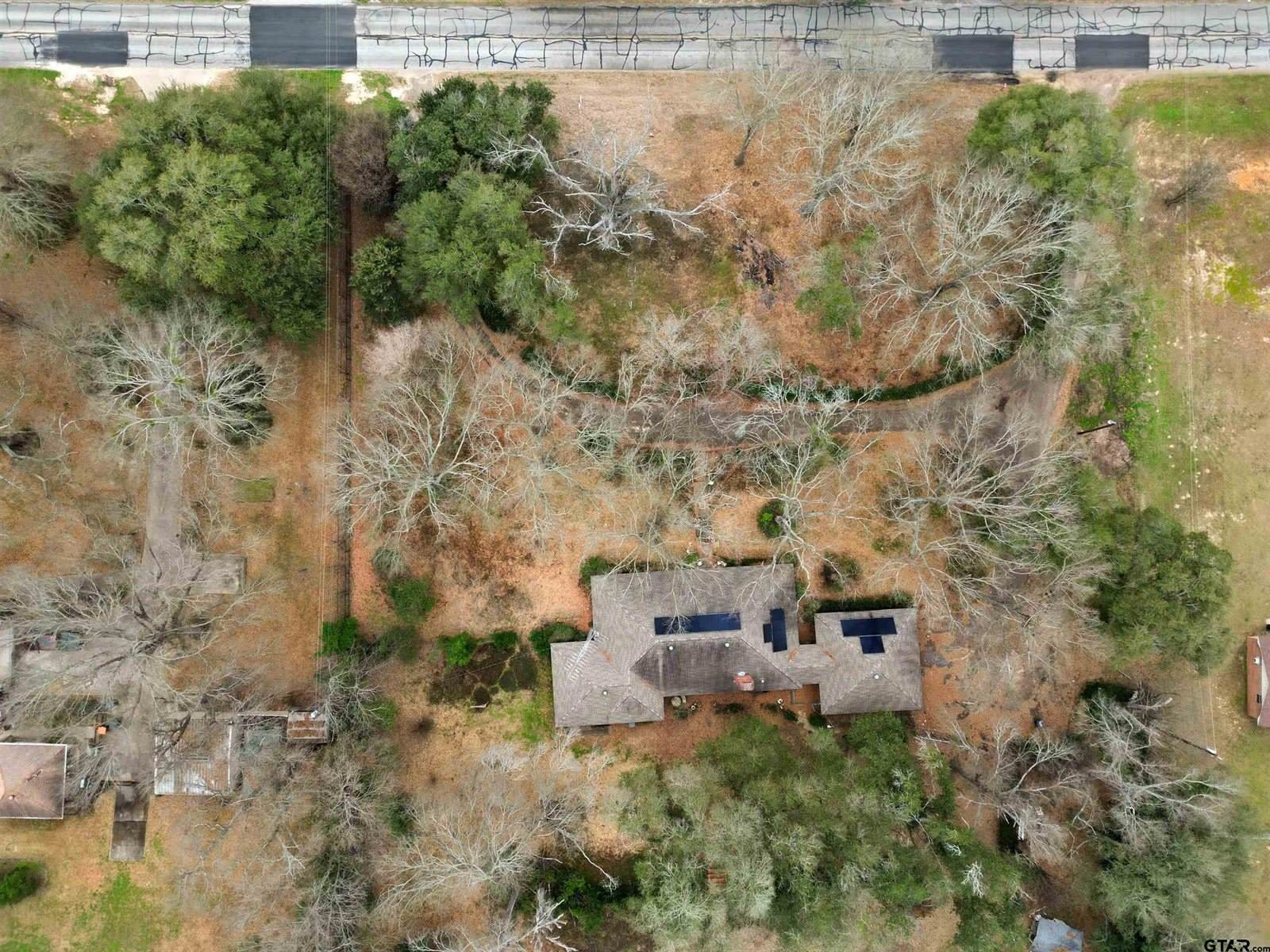 1004 Jeff Davis, Tyler, TX 75703