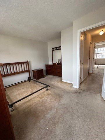 9 Waters Edge, Ludlow, MA 01056