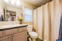 2776 Weather Stone St, Albany, OR 97321