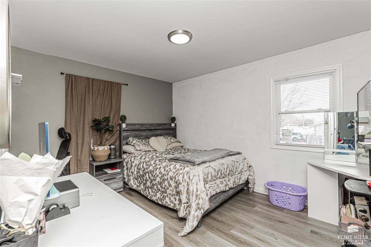 1314 Manley Circle, Junction City, KS 66441