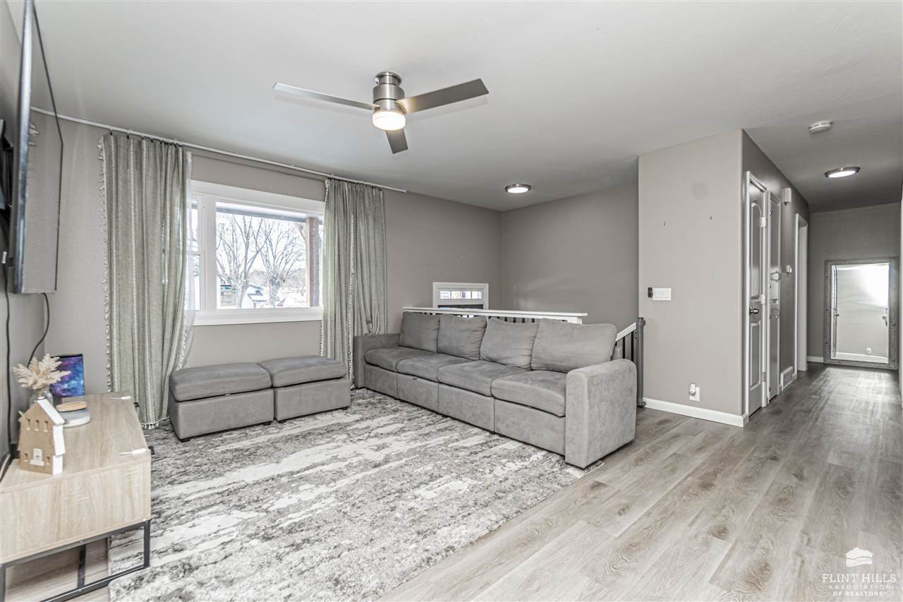 1314 Manley Circle, Junction City, KS 66441