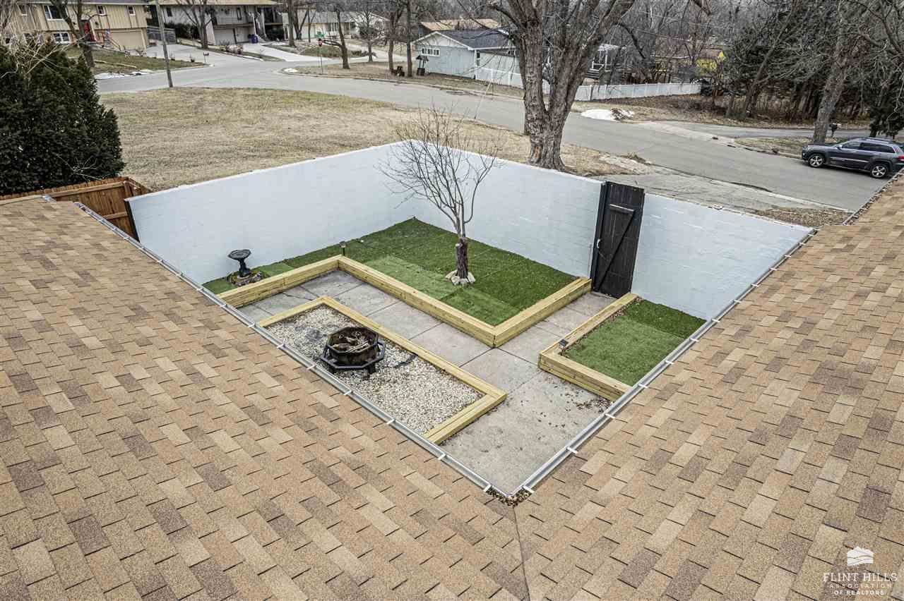 1063 West Chestnut Street, Junction City, KS 66441