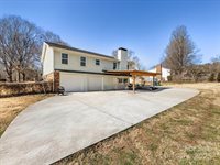 7440 Apple Creek Drive, Mint Hill, NC 28227