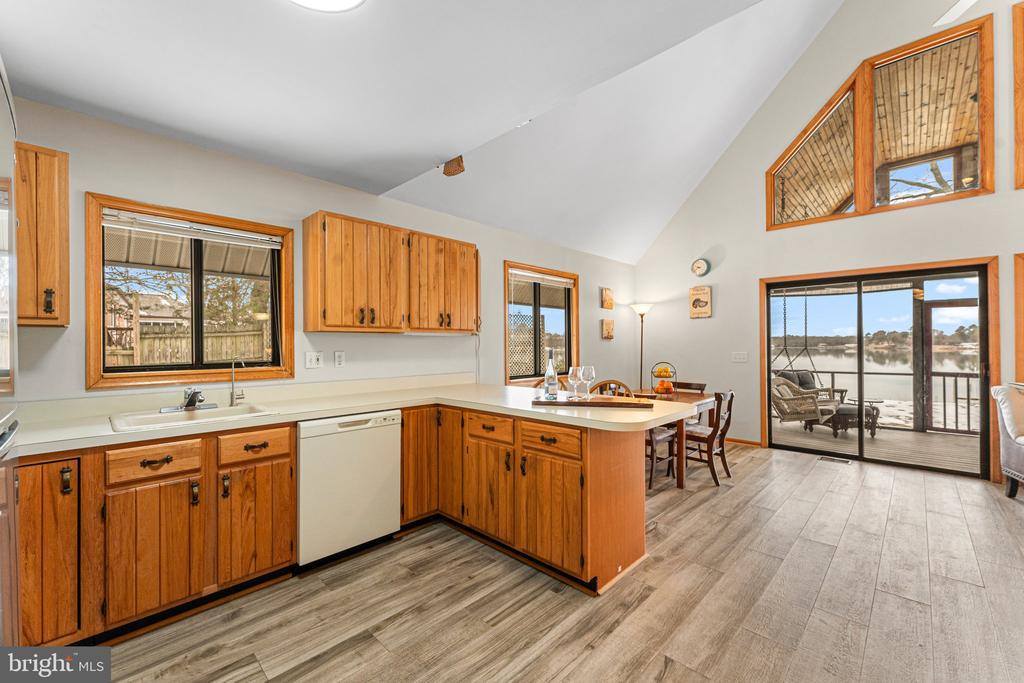 167 Grandview Landing, Hague, VA 22469