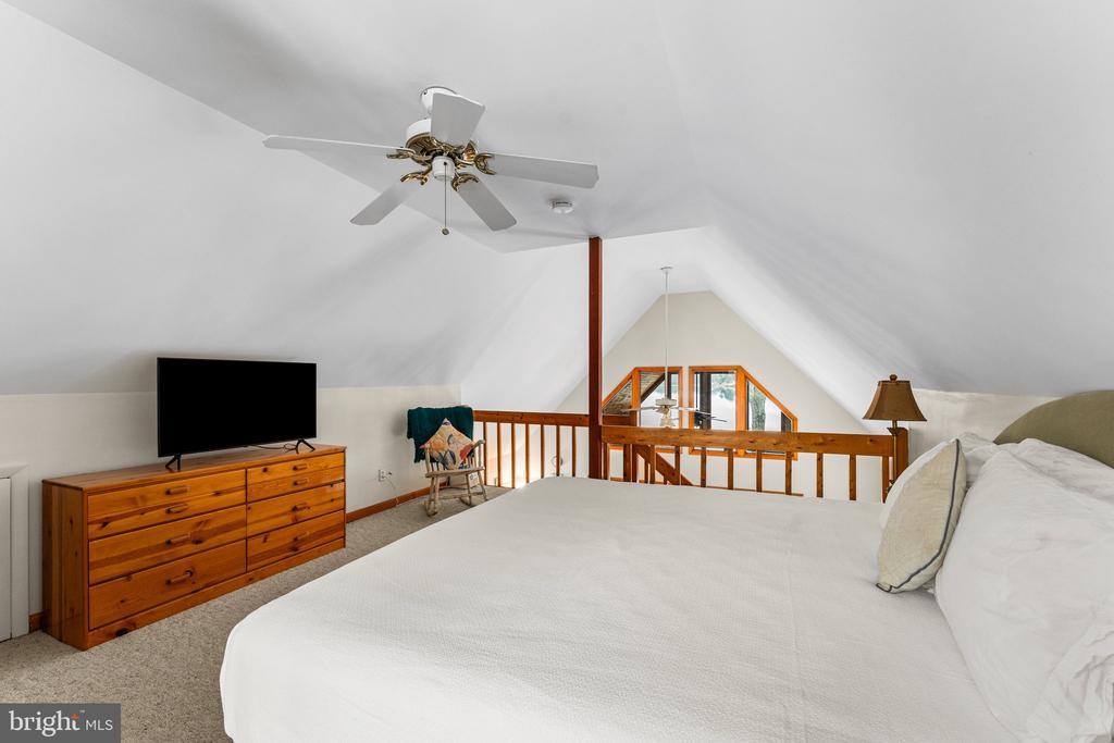167 Grandview Landing, Hague, VA 22469