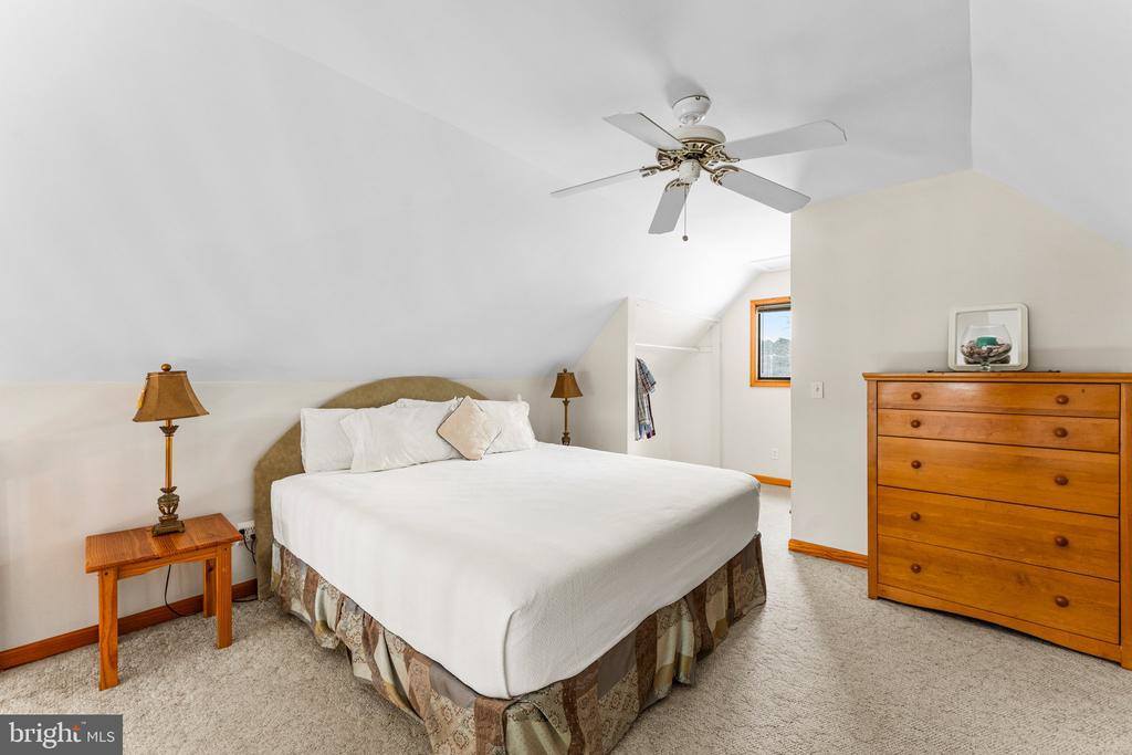 167 Grandview Landing, Hague, VA 22469