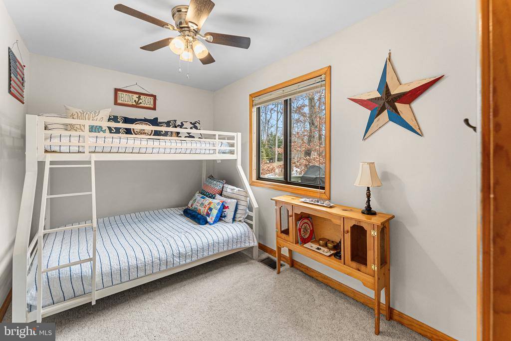 167 Grandview Landing, Hague, VA 22469