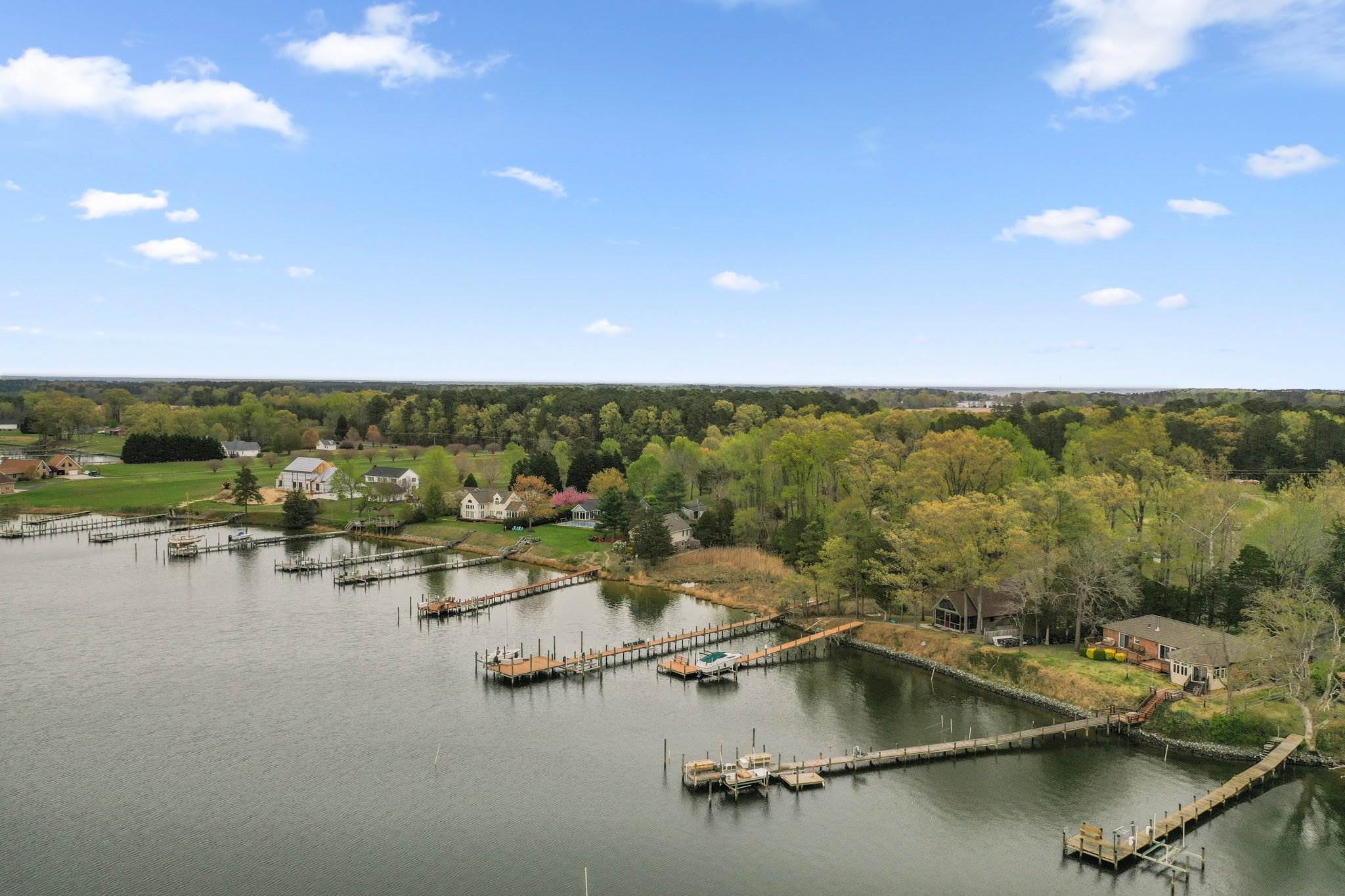 167 Grandview Landing, Hague, VA 22469
