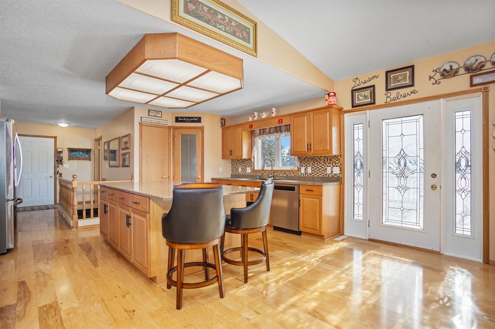 15010 19th Ave NW, Burlington, ND 58722