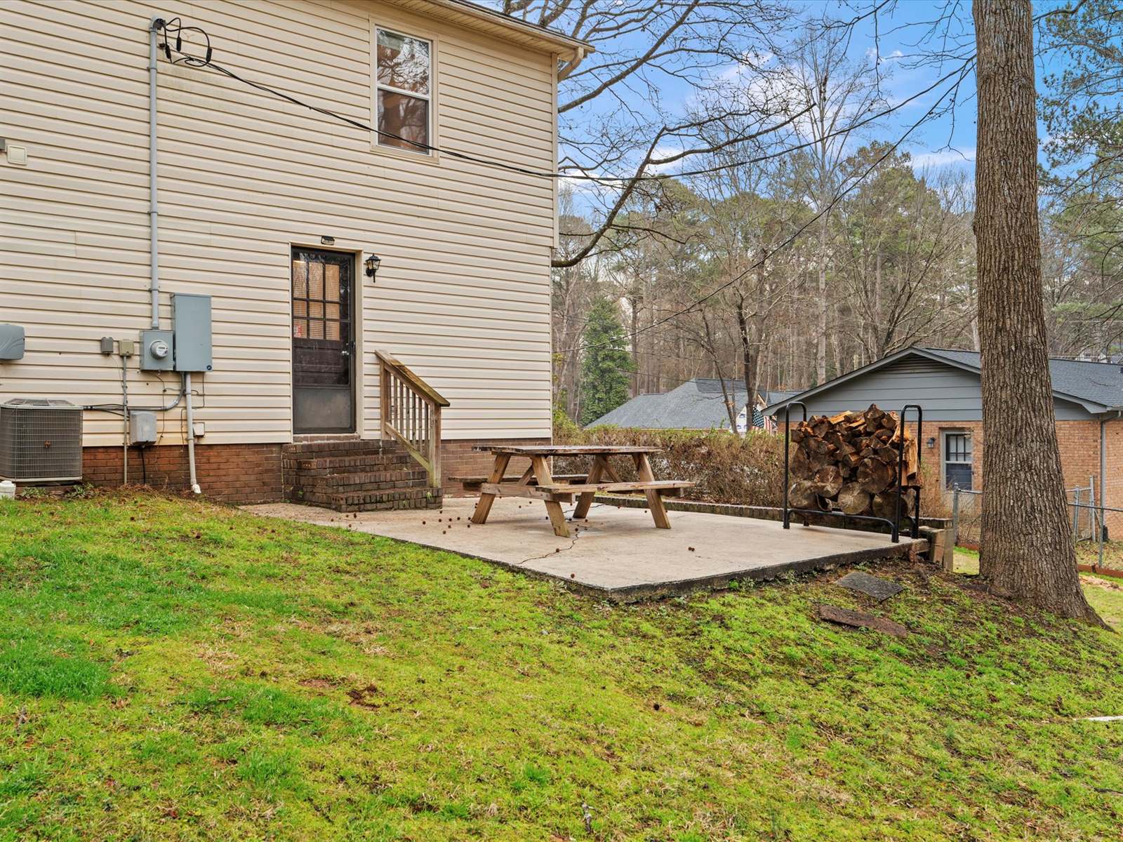 613 Lynn St, Waxhaw, NC 28173