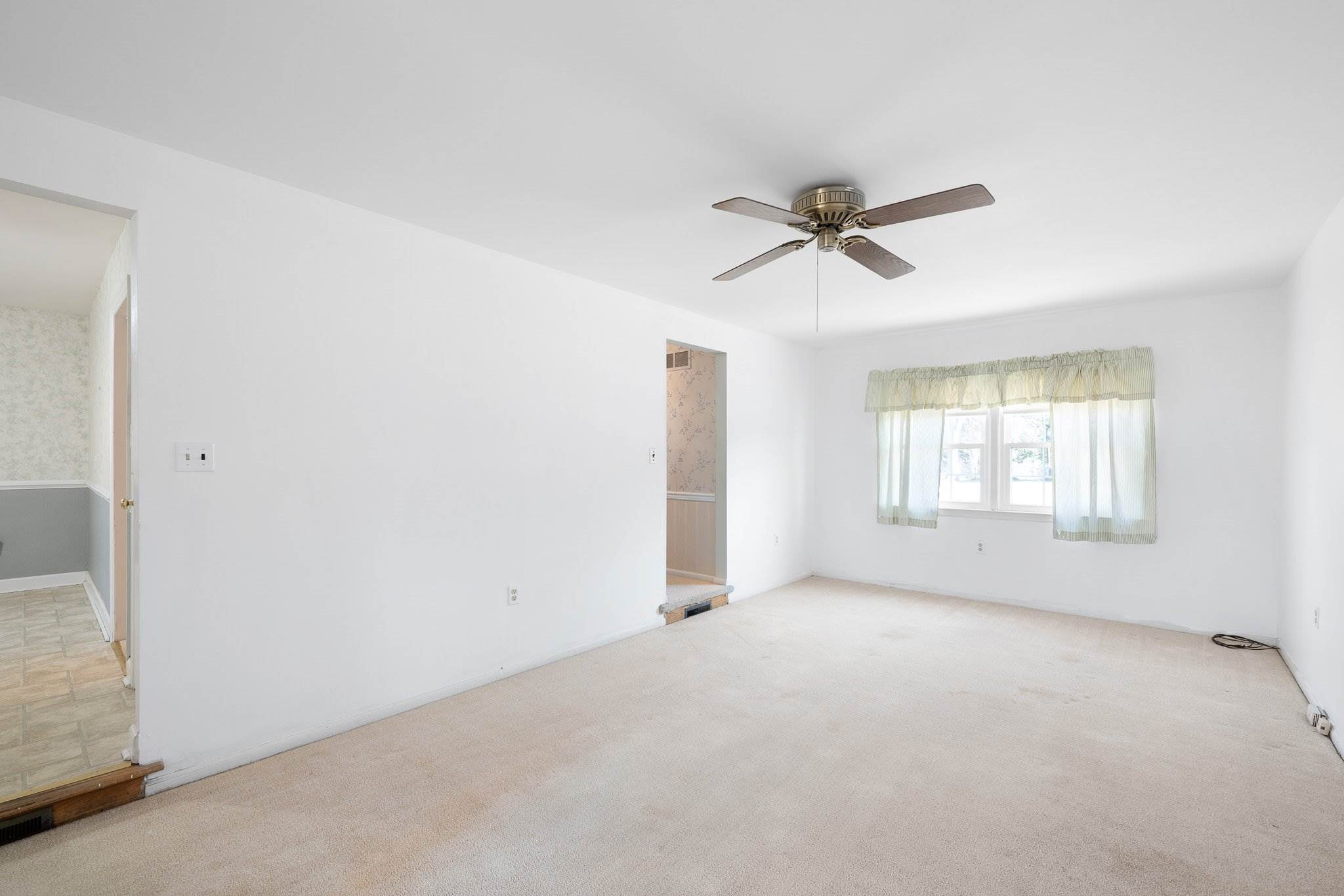 216 Winterberry Drive, Dover, DE 19904