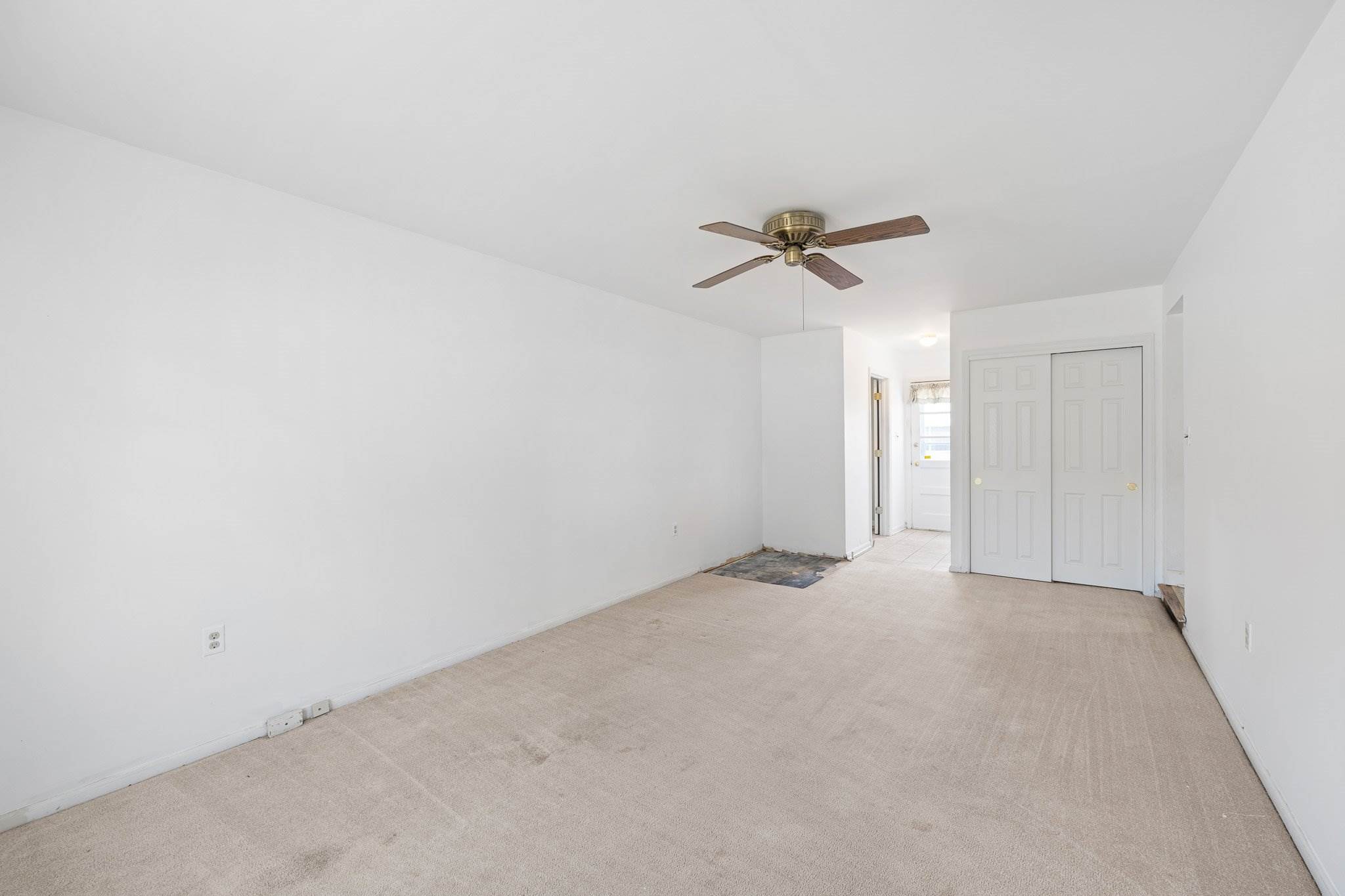 216 Winterberry Drive, Dover, DE 19904