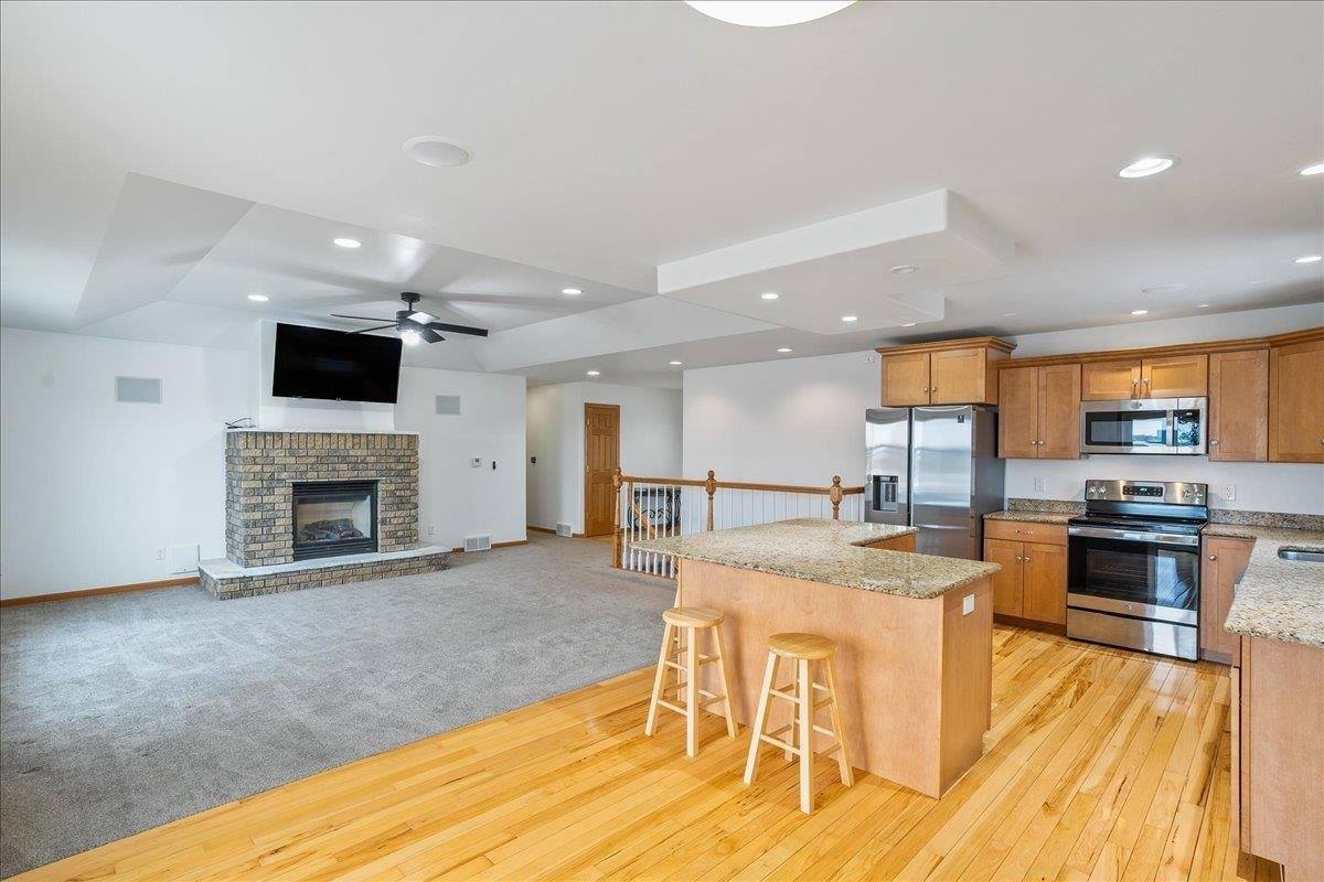 2711 S Wittman Avenue, Marshfield, WI 54449