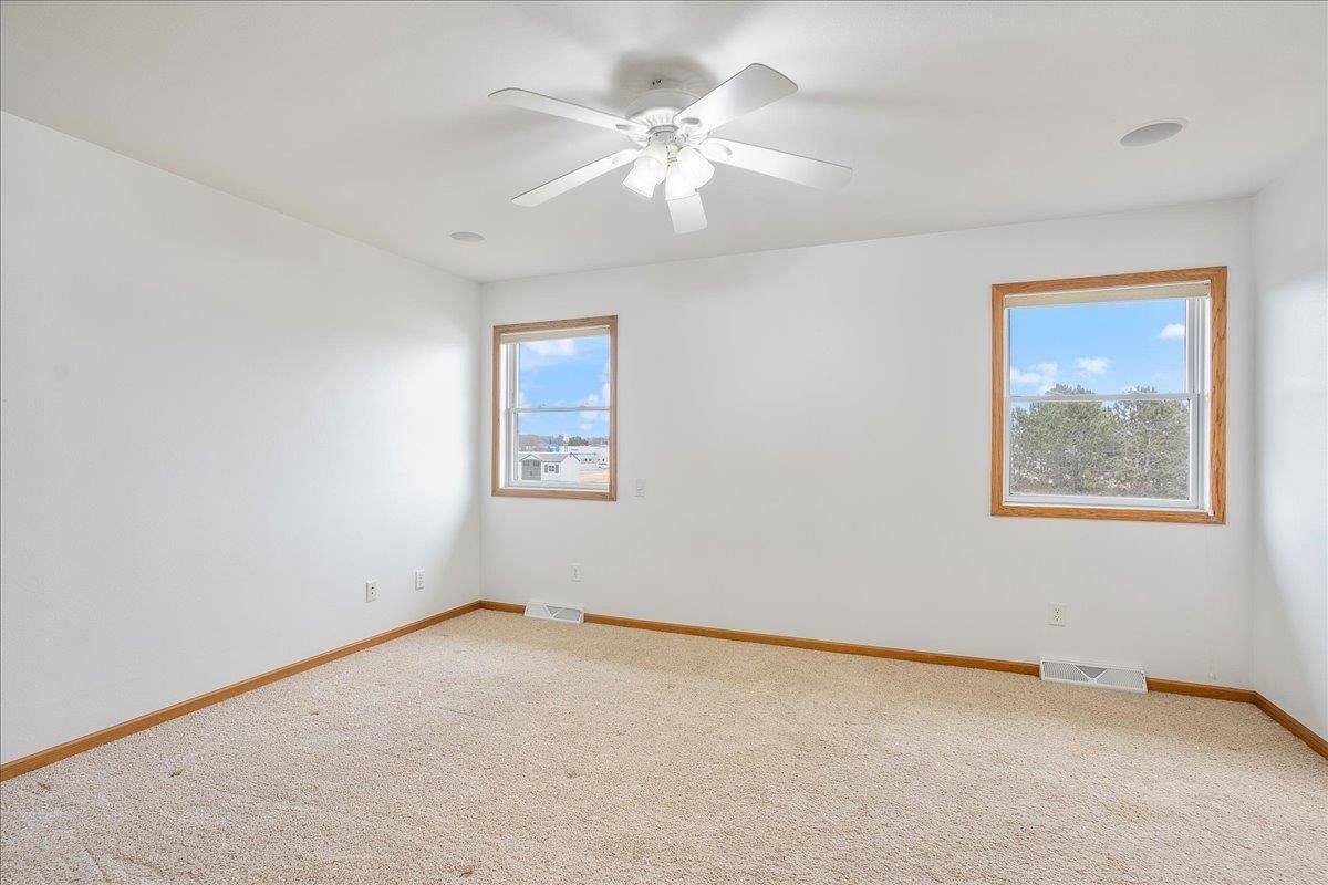 2711 S Wittman Avenue, Marshfield, WI 54449