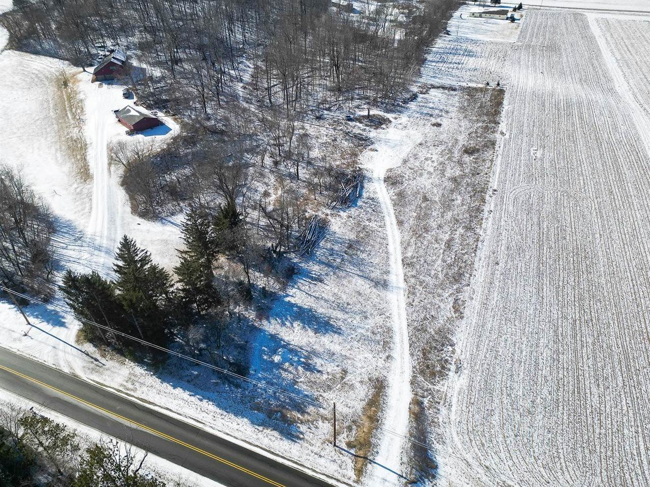 N3912 County Rd S, Plymouth, WI 53073