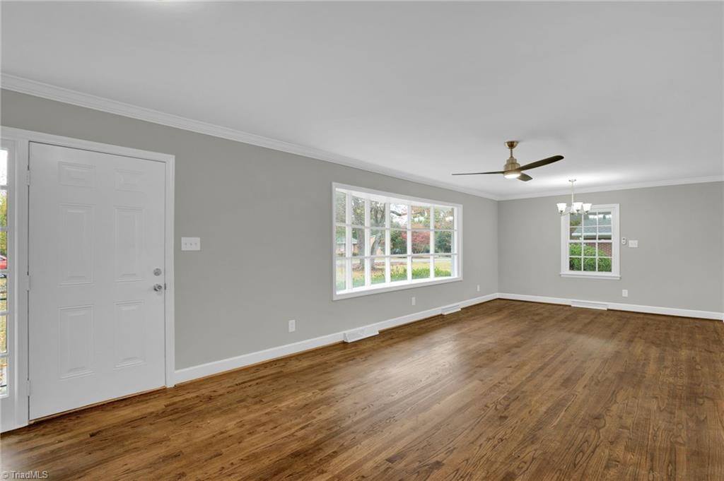 420 Collinwood Drive, Burlington, NC 27215