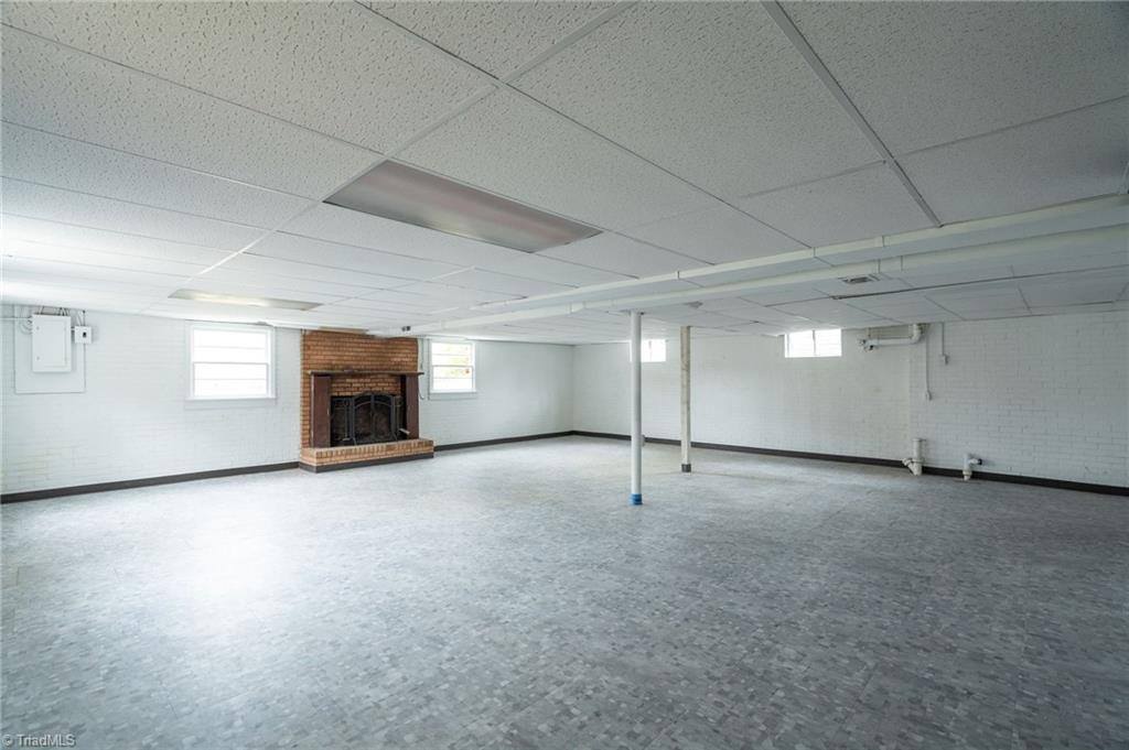 420 Collinwood Drive, Burlington, NC 27215