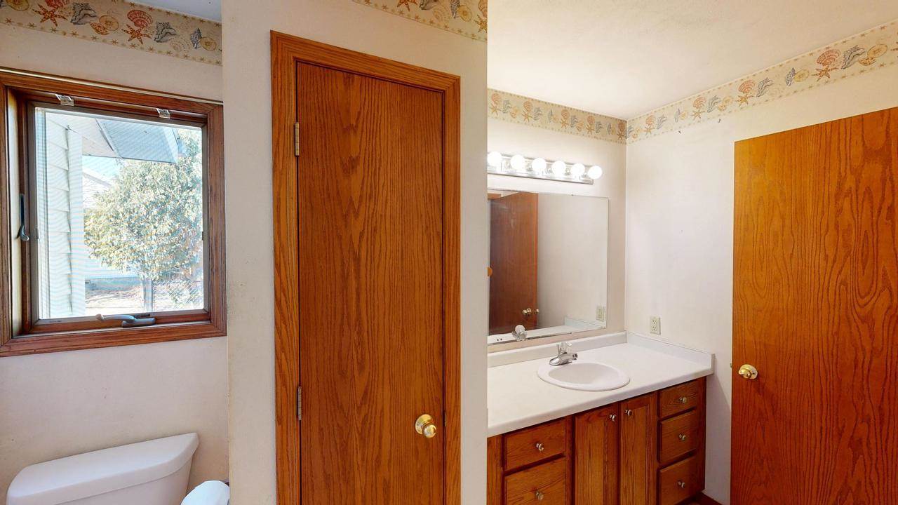 1204 Navaho Ct., Fort Atkinson, WI 53538