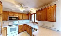 1204 Navaho Ct., Fort Atkinson, WI 53538