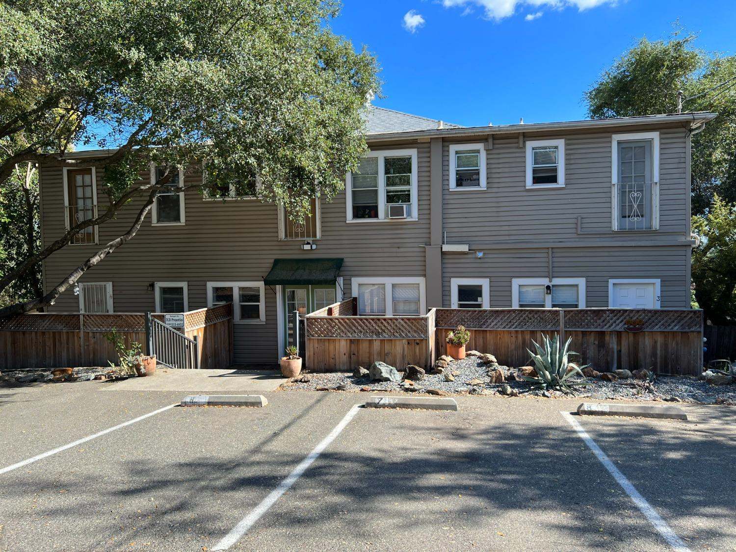 150-170 Foresthill Avenue, Auburn, CA 95603