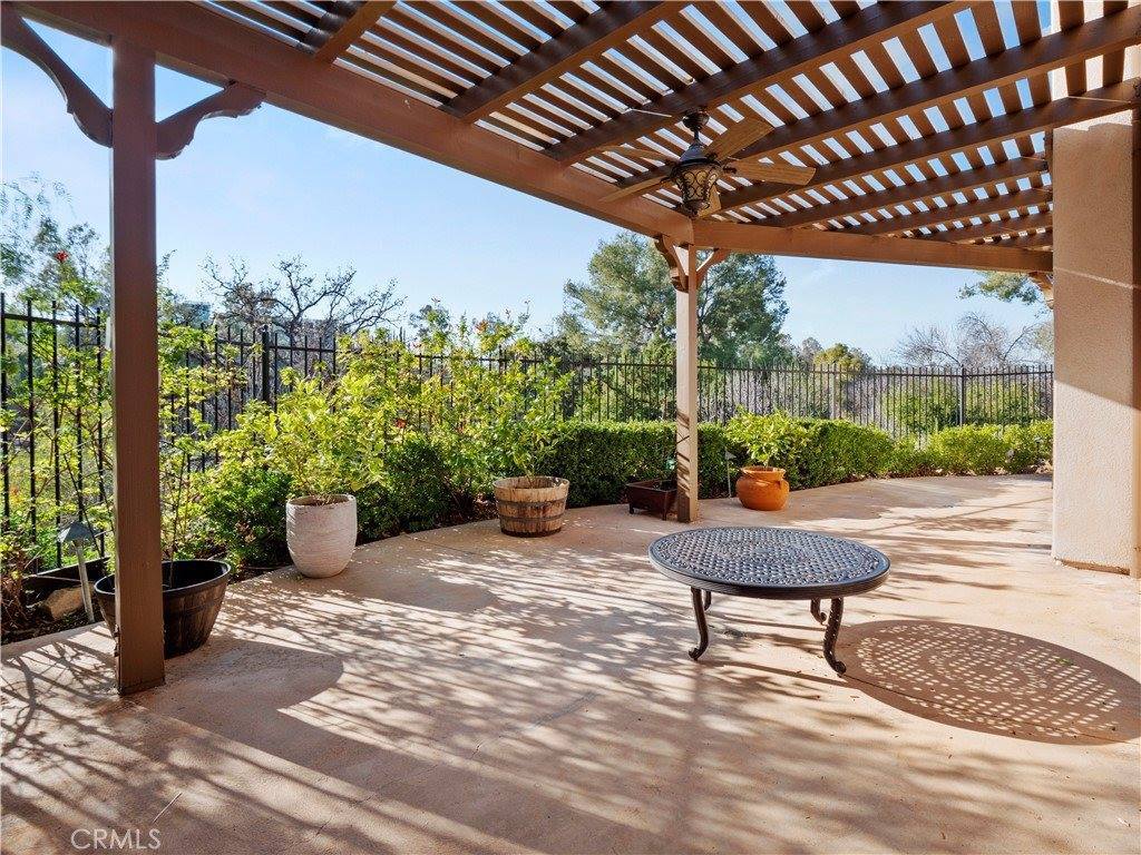 26913 Pinehurst Drive, Valencia, CA 91355