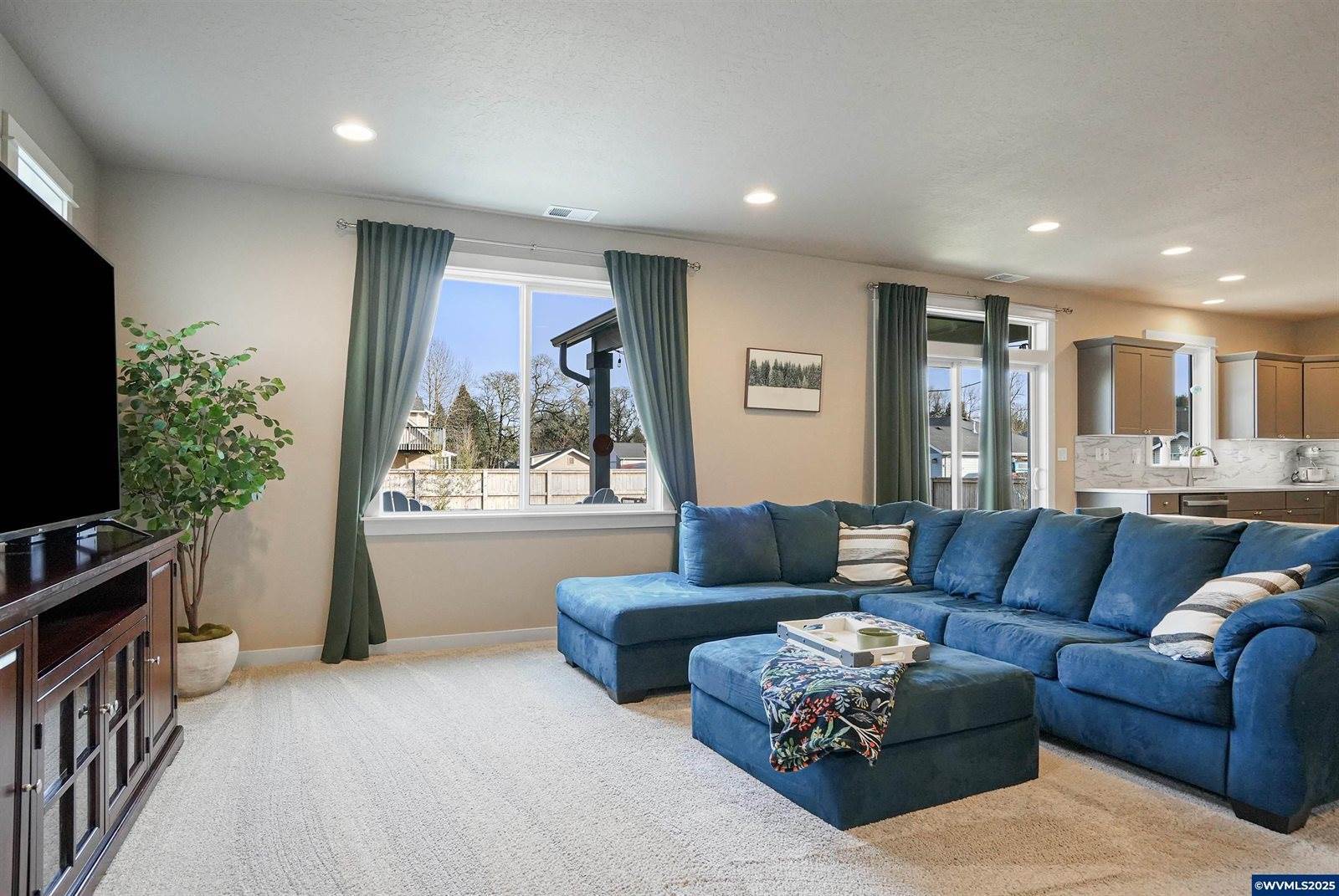 2019 Whitmore Dr, Albany, OR 97321