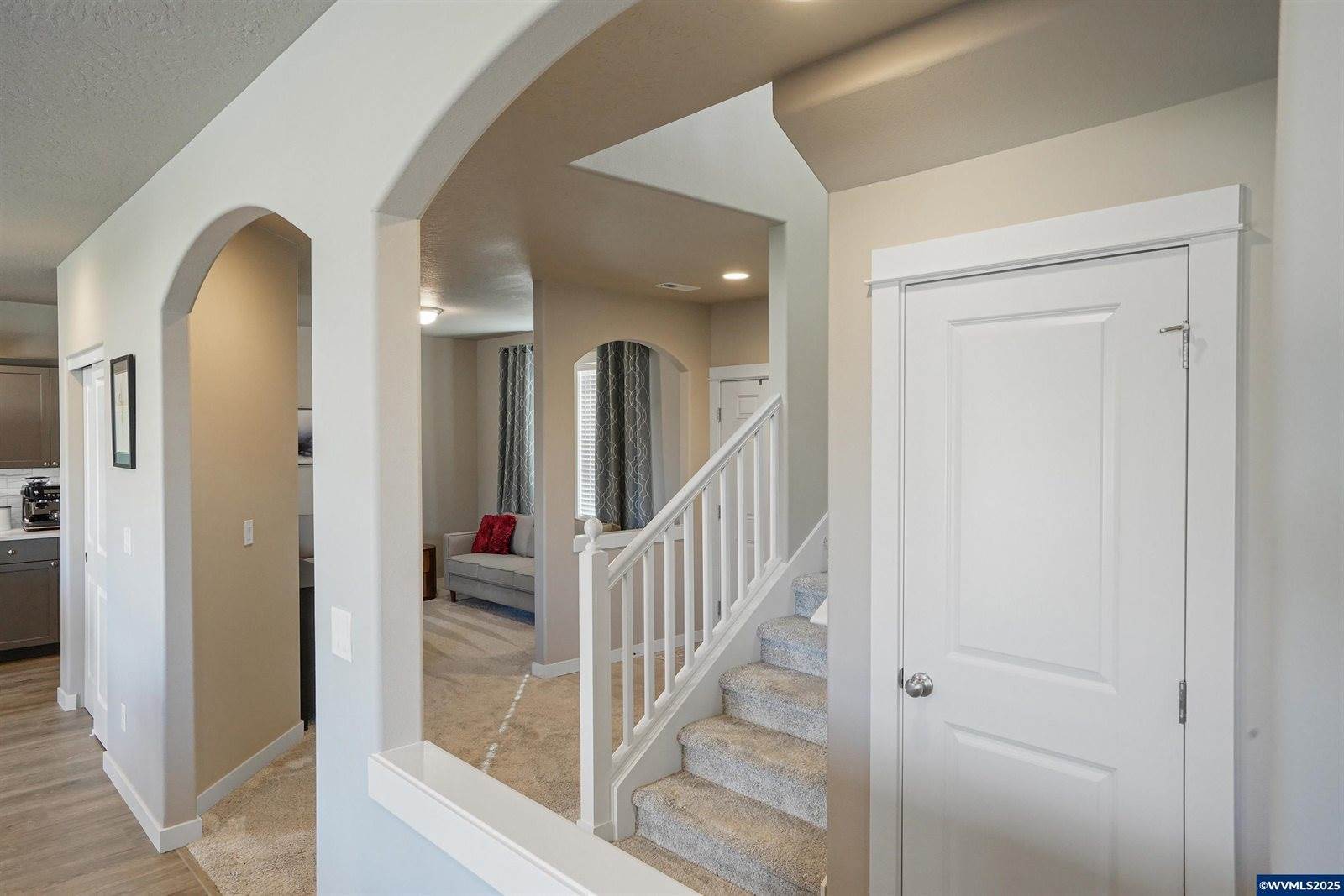 2019 Whitmore Dr, Albany, OR 97321