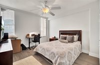 14 Lockwood Drive, Charleston, SC 29401