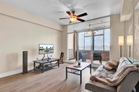 14 Lockwood Drive, Charleston, SC 29401