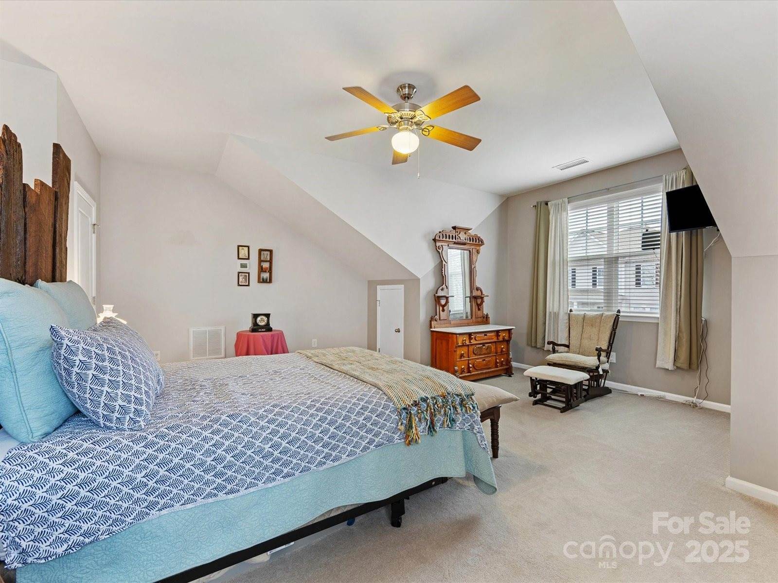 5723 Whitehawk Hill Road, Mint Hill, NC 28227